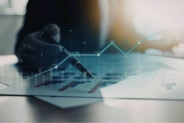 From Lagging Indicators to Leading Signals The Evolution of Business Forecasting